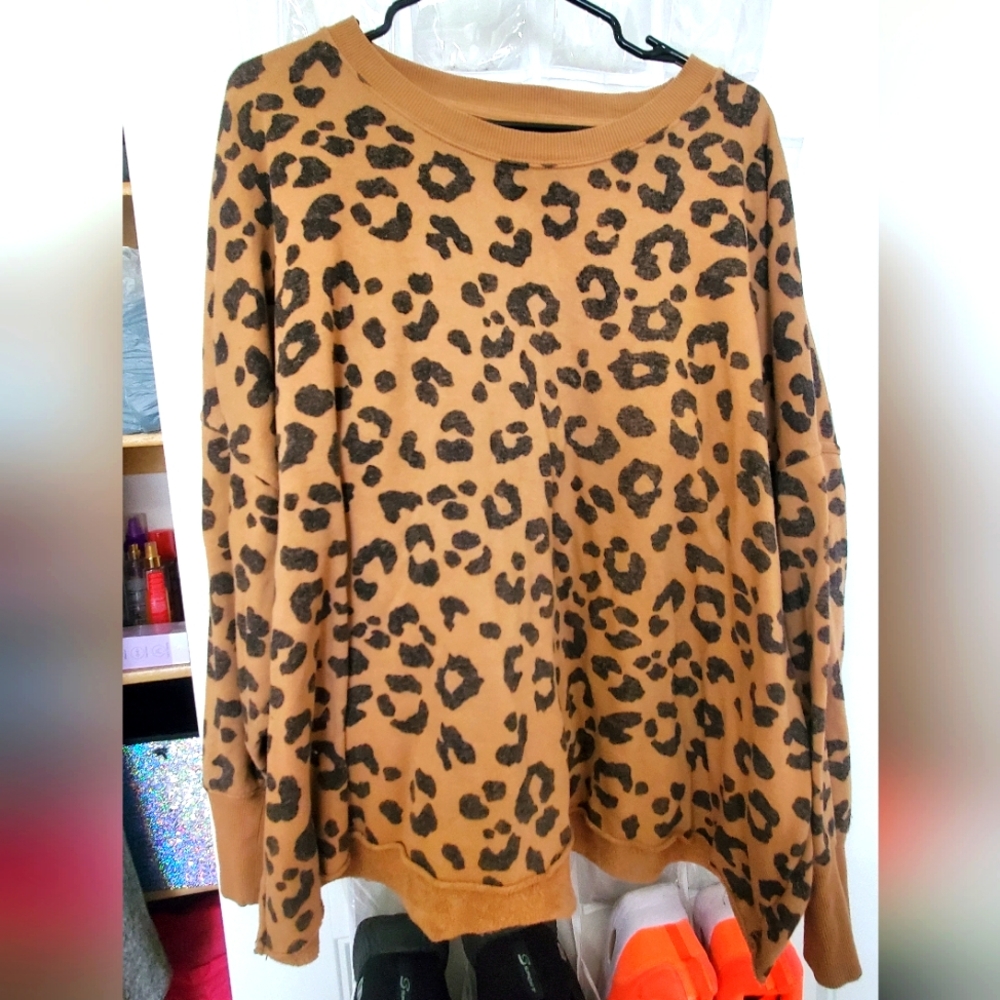 Leopard Print Sweater - Tan and Black